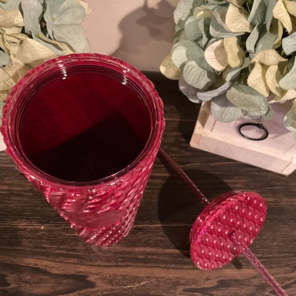 Starbucks Red Textured Reusable Tumbler With Lid & Straw 24 Oz Limited Edition - Picture 3 of 5